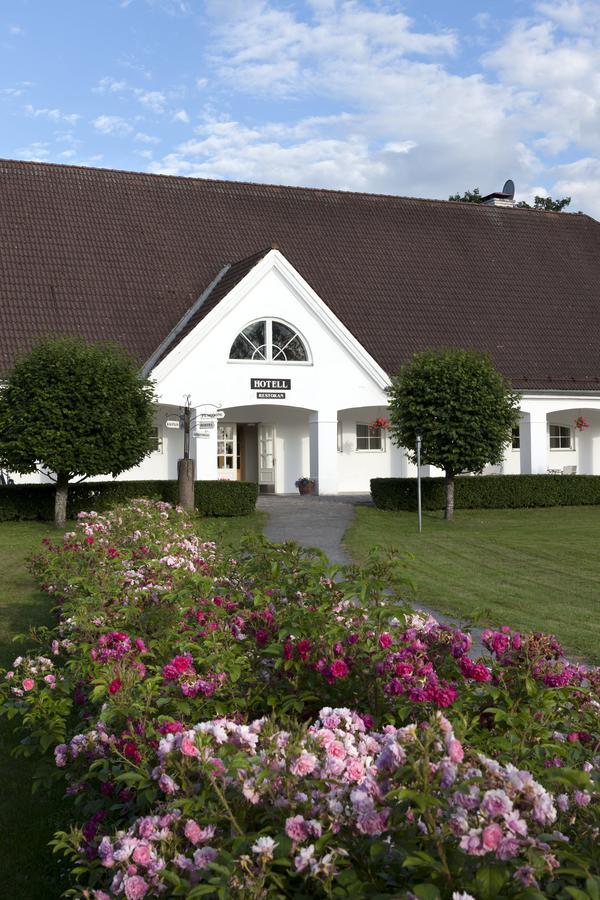 Sagadi Manor Hotel Exteriör bild